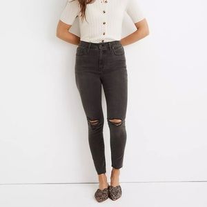 Curvy High-Rise Skinny Jeans in Black Sea- Worn Once